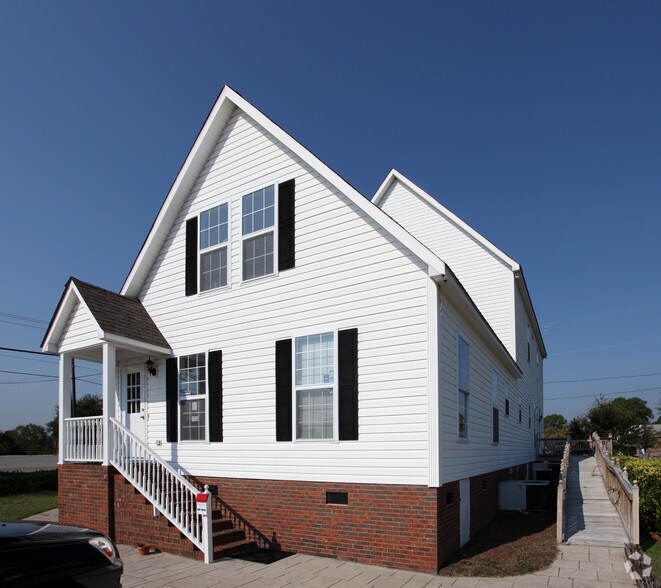 More Photos Of 4220 Augusta Rd, Lexington Office For Sale