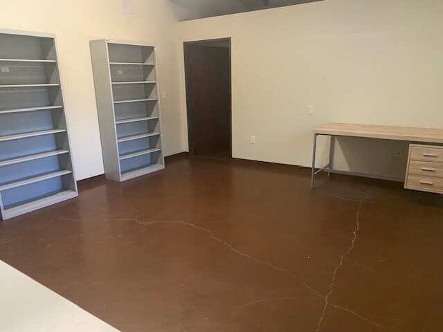 More Photos Of 540 National Ave, Tahoe Vista Manufacturing For Lease