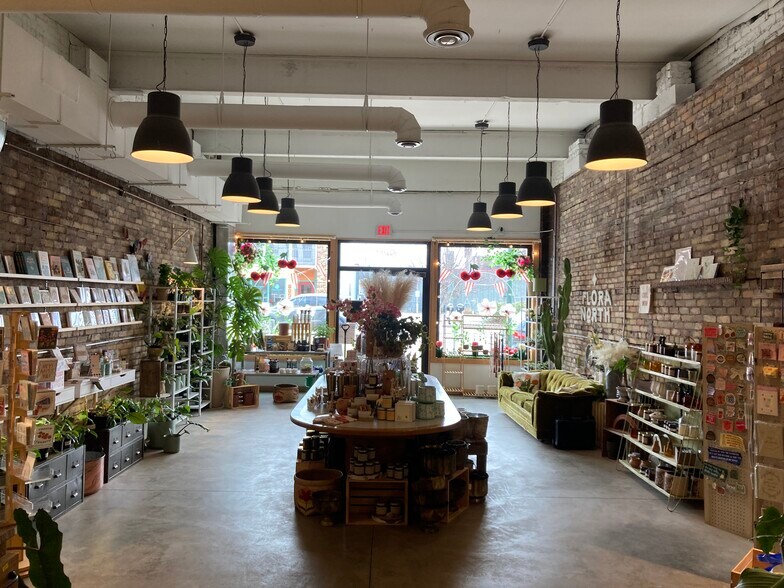 More Photos Of 1925 W Superior St, Duluth Storefront For Sale