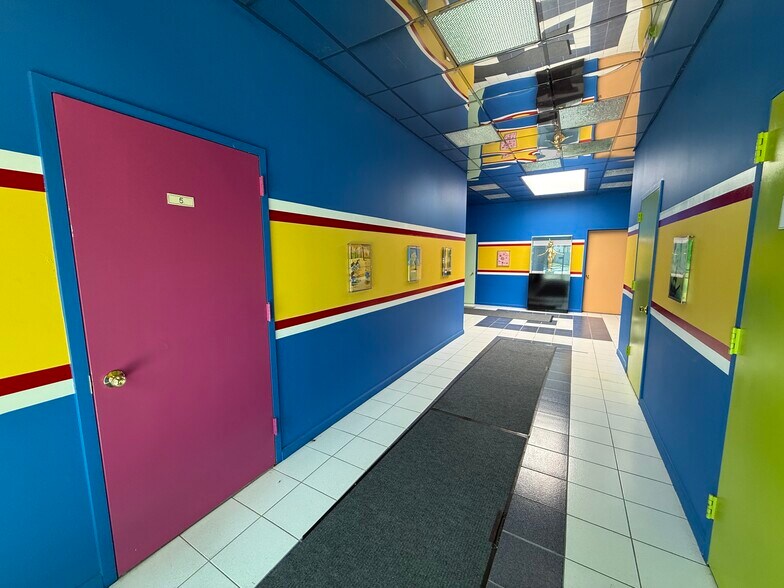 More Photos Of 79 Route 59, Suffern Medical For Lease