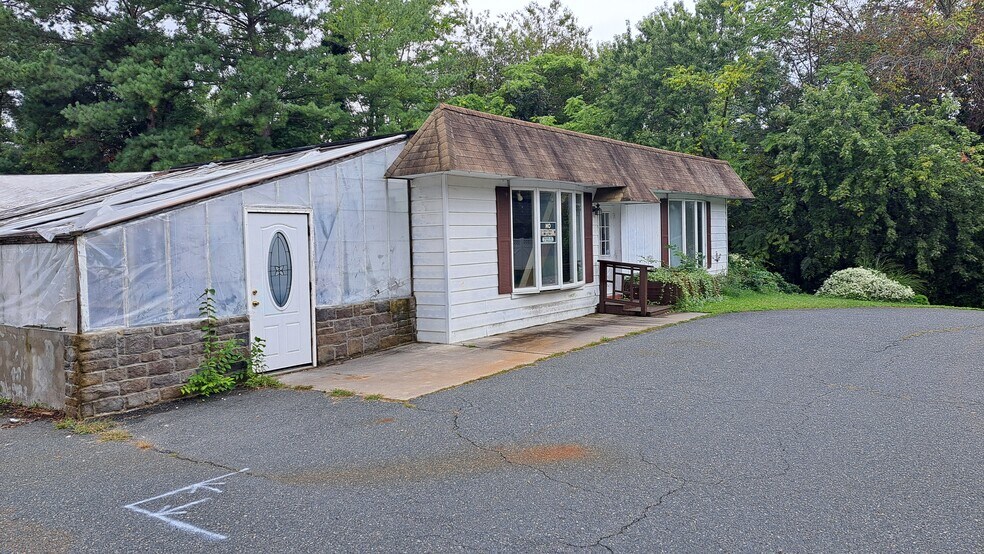 Primary Photo Of 4401 E Joppa Rd, Perry Hall Storefront For Sale