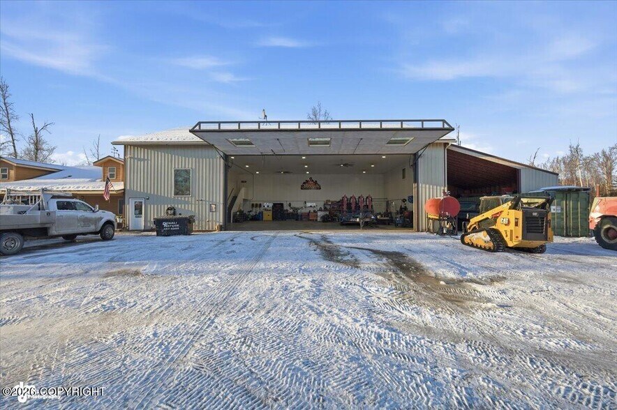 More Photos Of 1000 S Ridgecrest Rd, Wasilla Industrial For Sale