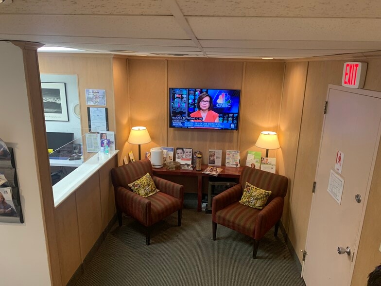 More Photos Of 11125 Rockville Pike, Rockville Medical For Lease