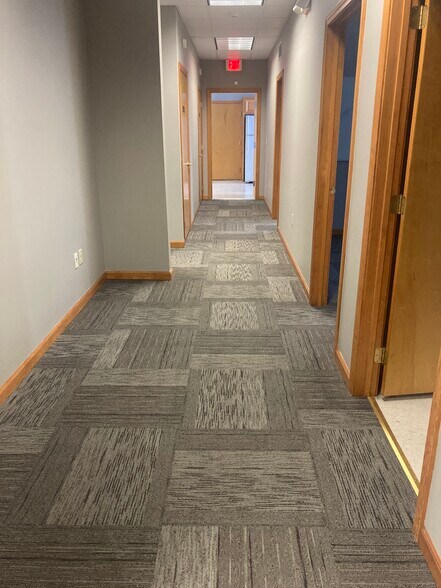 More Photos Of 6 Creamery Brk, East Granby Medical For Sale