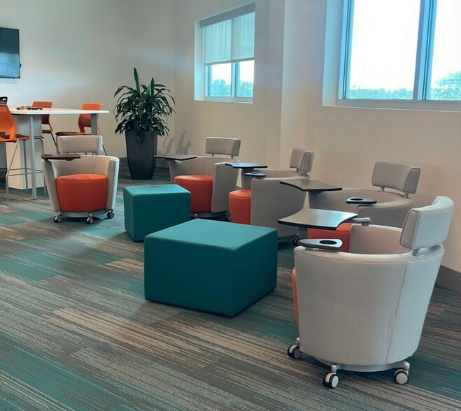 More Photos Of 4081 Lakewood Ranch Blvd, Sarasota Office For Lease