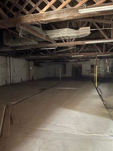 More Photos Of 3613 W Ogden Ave, Chicago Industrial For Sale