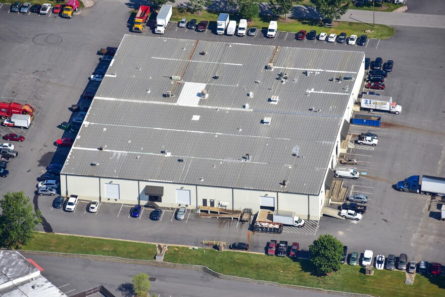 More Photos Of 3216 Wellington Ct, Raleigh Warehouse For Lease