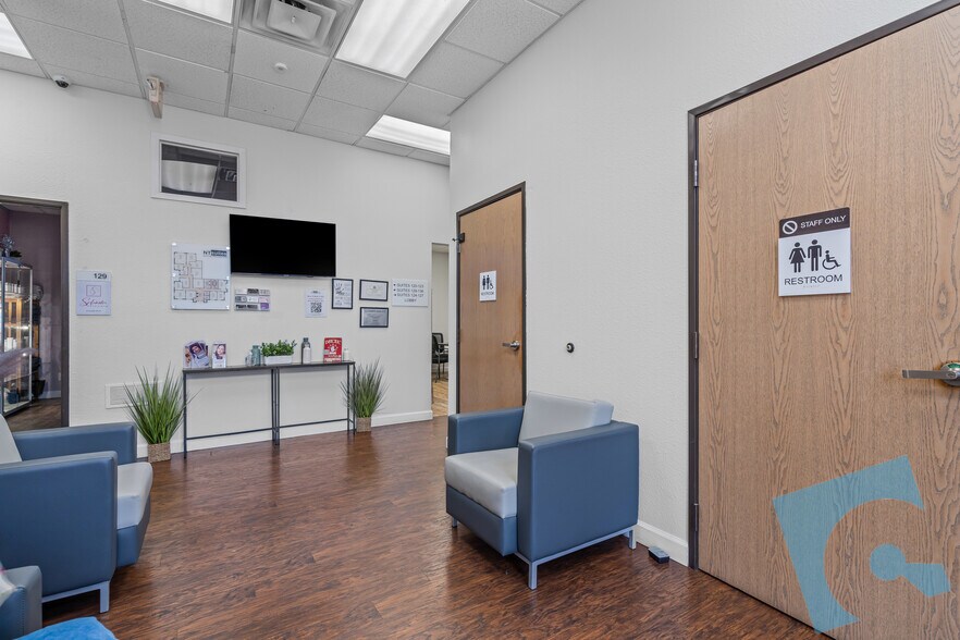 More Photos Of 751 E Southlake Blvd, Southlake Office For Sale