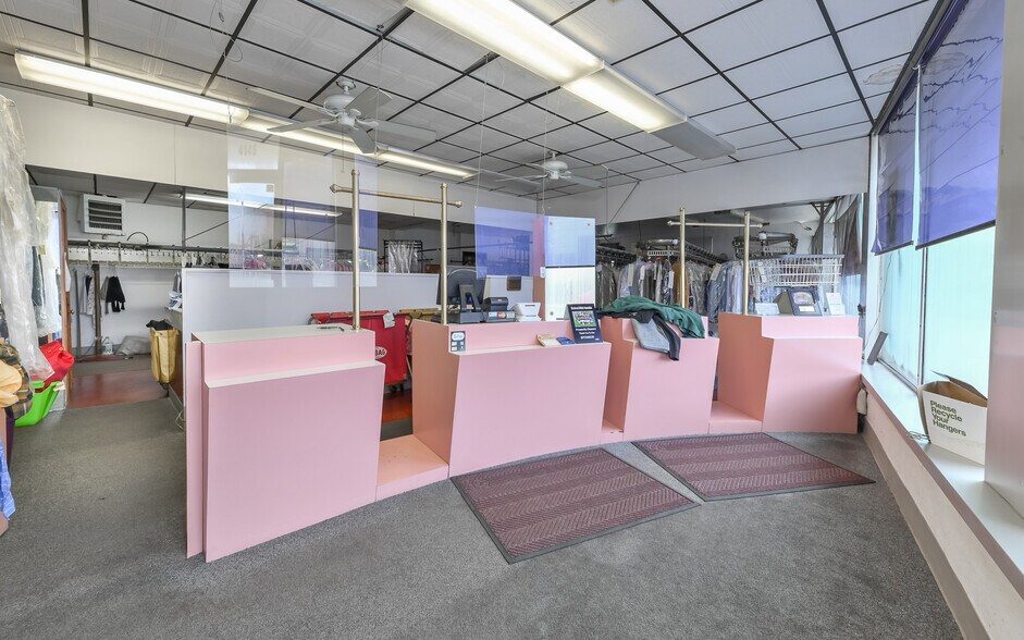 More Photos Of 4145 Brownsville Rd, Pittsburgh Storefront For Sale