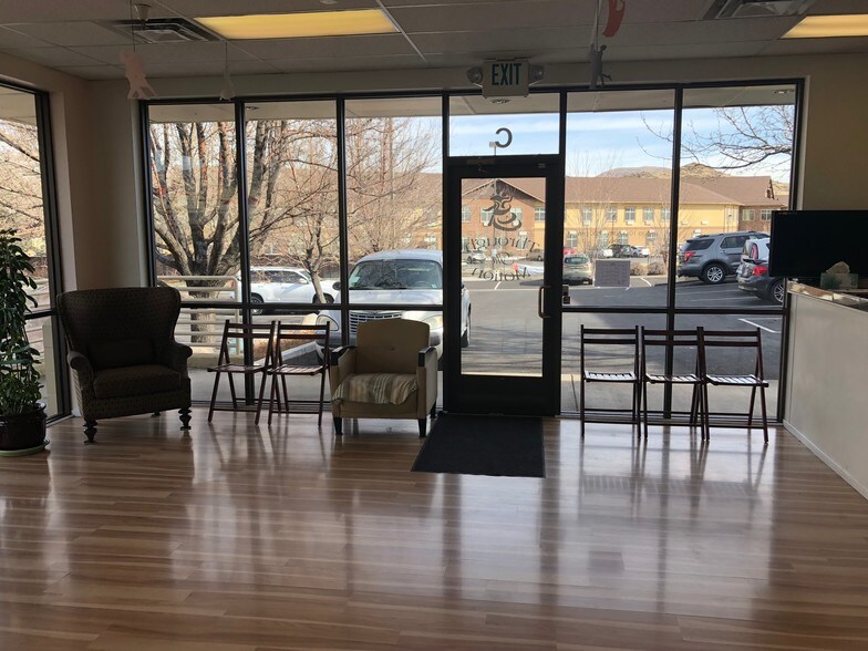 More Photos Of 80 E Patriot Blvd, Reno Freestanding For Lease
