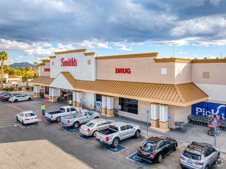 More Photos Of 2381 E Windmill Ln, Las Vegas Unknown For Lease