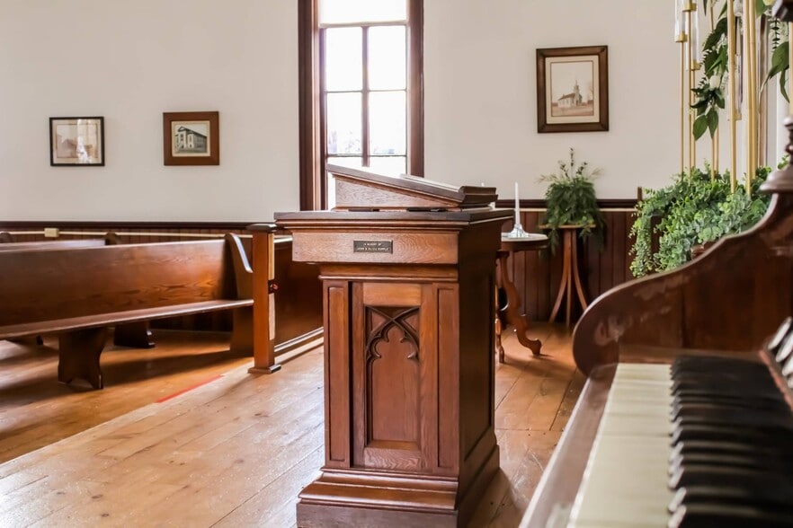 More Photos Of W8832 WI-96, Hortonville Religious Facility For Sale