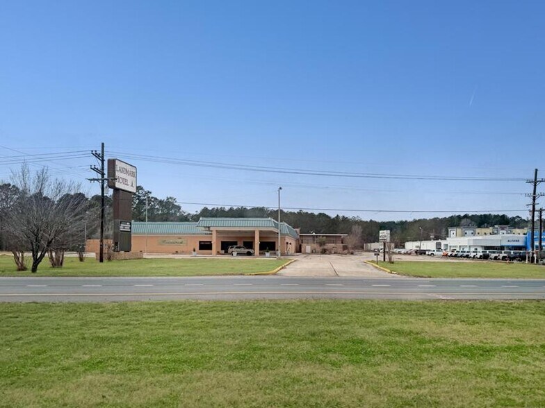 More Photos Of 3080 Colony Blvd, Leesville Hotel For Sale