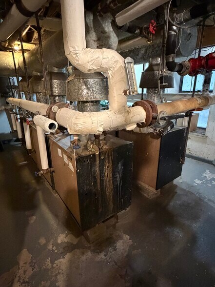 More Photos Of 130 Grand Ave, Englewood Apartments For Sale
