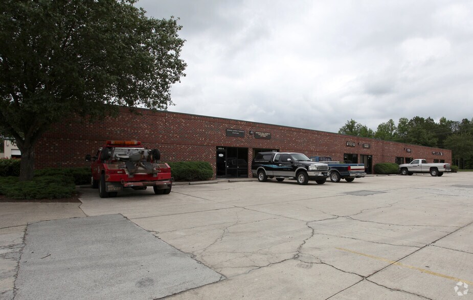 Primary Photo Of 1405 Old Oxford Rd, Durham Light Distribution For Lease