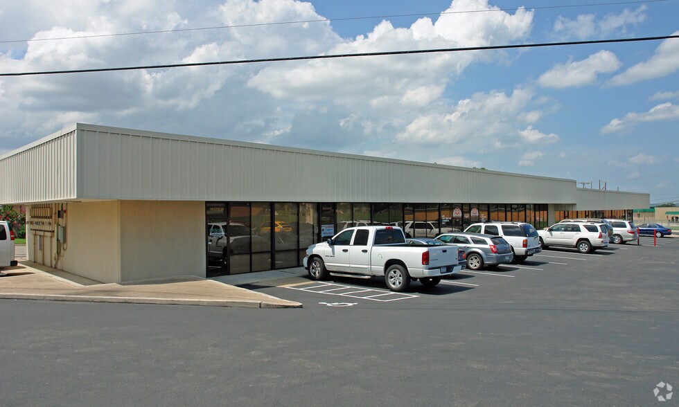 Primary Photo Of 1805 Florence Rd, Killeen Unknown For Lease