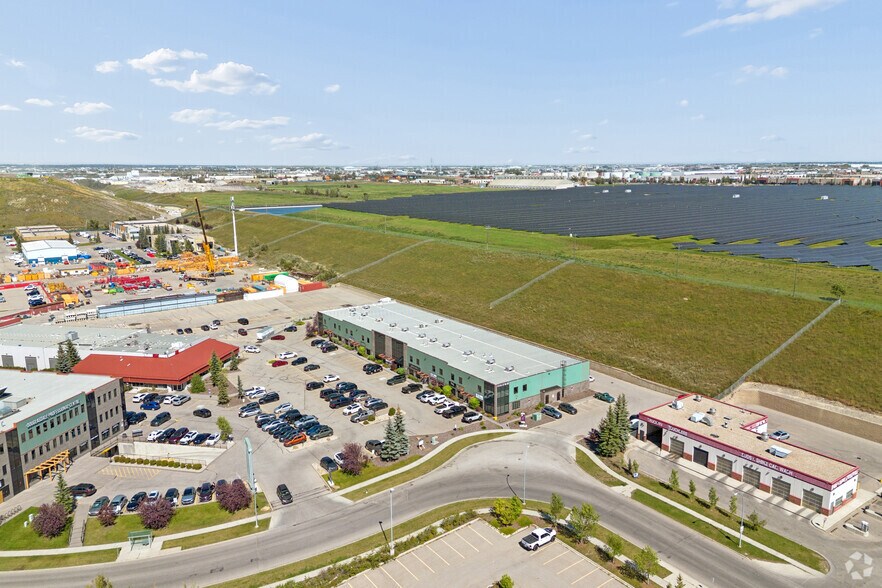 More Photos Of 11410 27th St SE, Calgary Warehouse For Sale