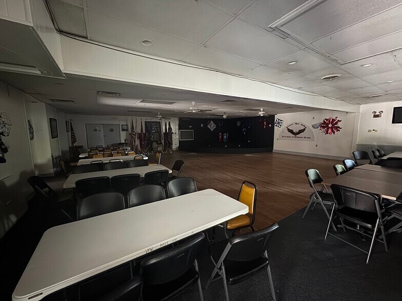 More Photos Of 534 S Beltline Blvd, Columbia Flex For Sale