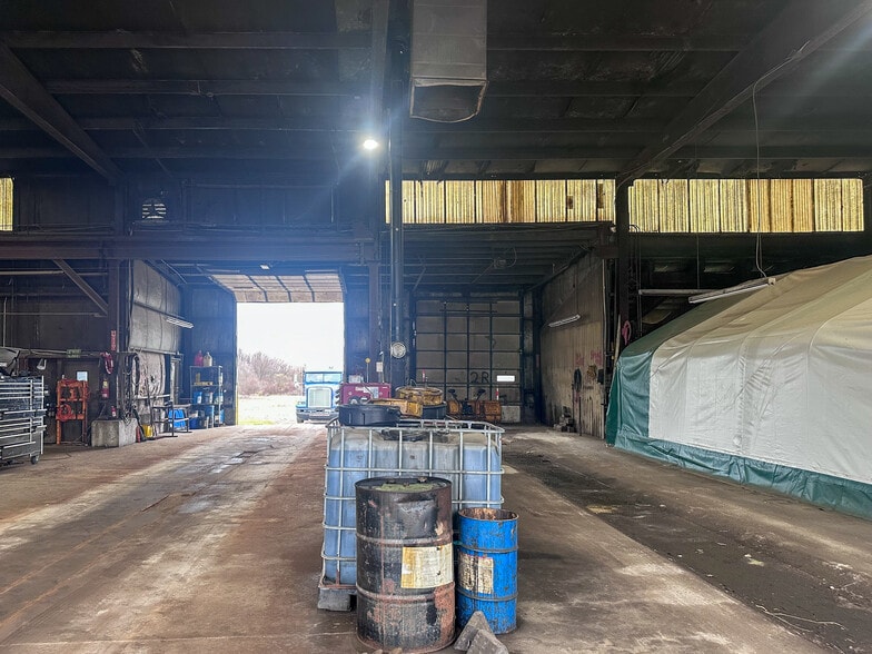 More Photos Of 1617 Warren Ave, Niles Warehouse For Sale