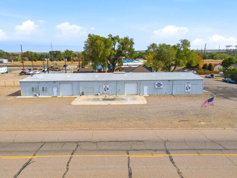 More Photos Of 114 5th St, Fowler Industrial For Sale