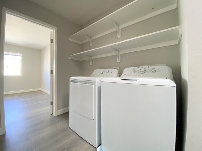 More Photos Of 631 Masonic Way, Belmont Apartments For Sale