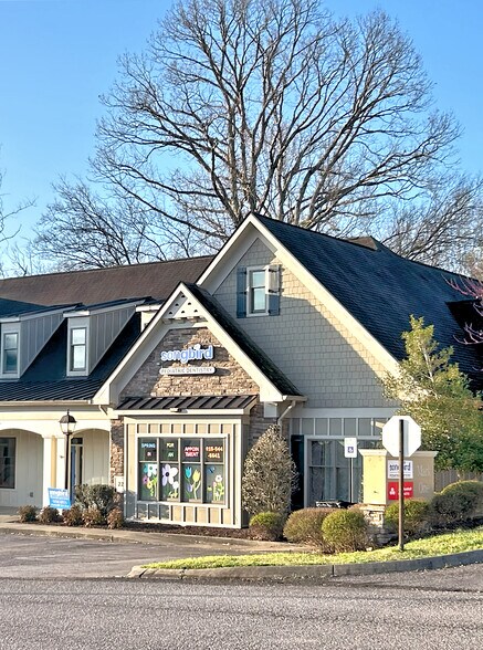 More Photos Of 2241 Fairview Blvd, Fairview Storefront Retail Office For Sale