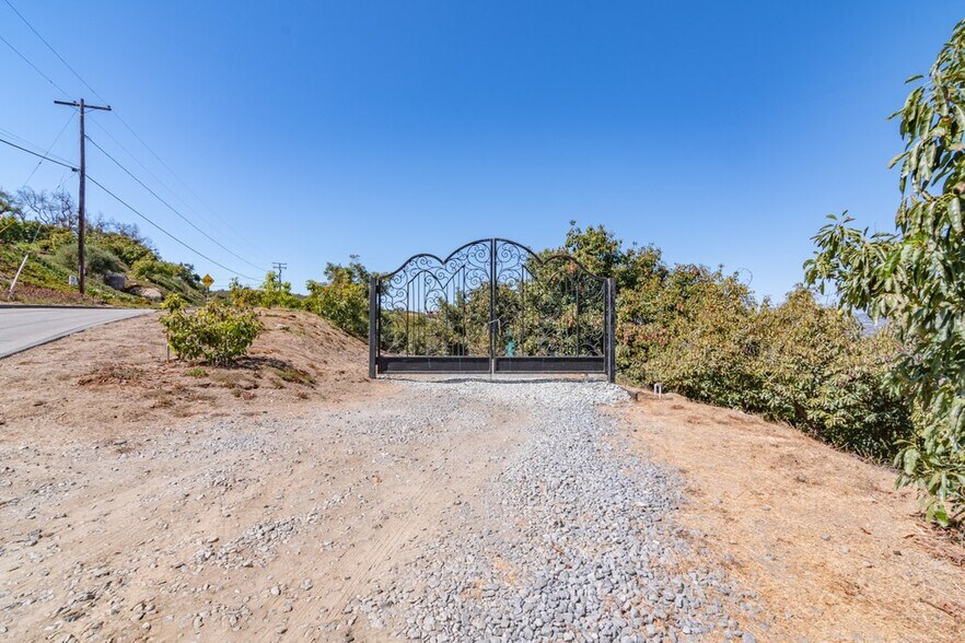 More Photos Of 30555 Camino de las Lomas, Escondido Land For Sale