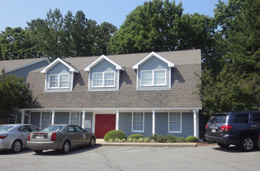 Primary Photo Of 1033-1037 Bullard Ct, Raleigh Office For Lease