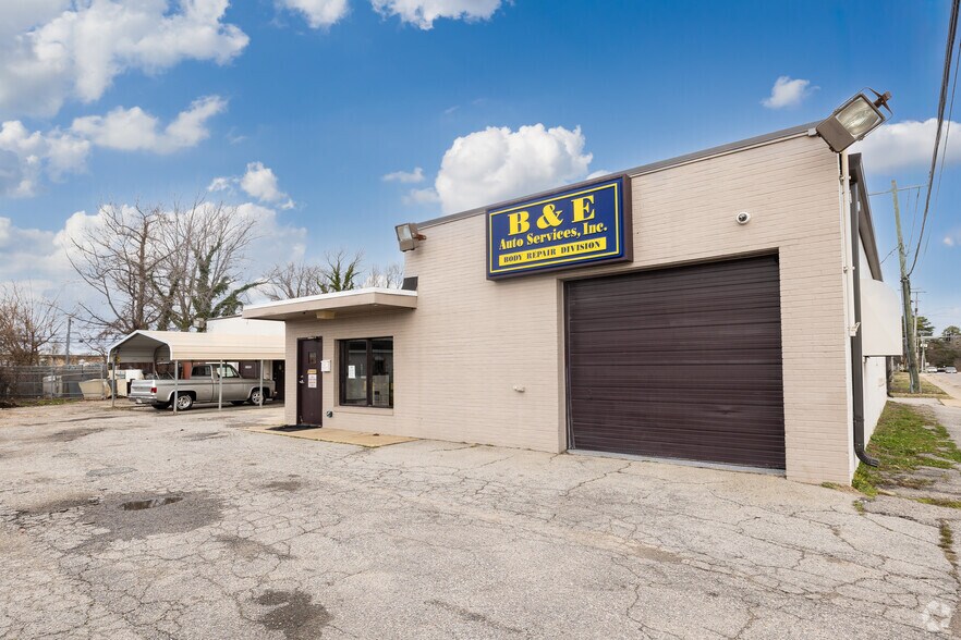 More Photos Of 5018 Euclid Rd, Virginia Beach Service For Lease