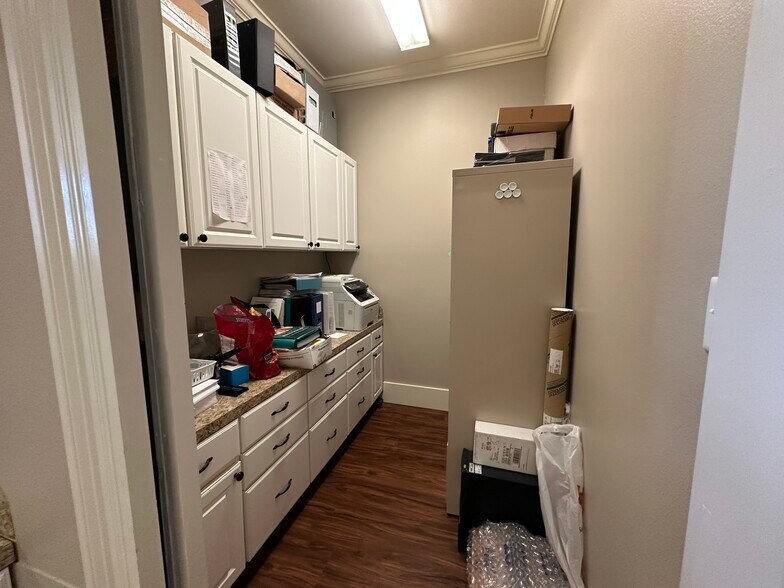 More Photos Of 12799 Burgess Ave, Walker Office For Sale