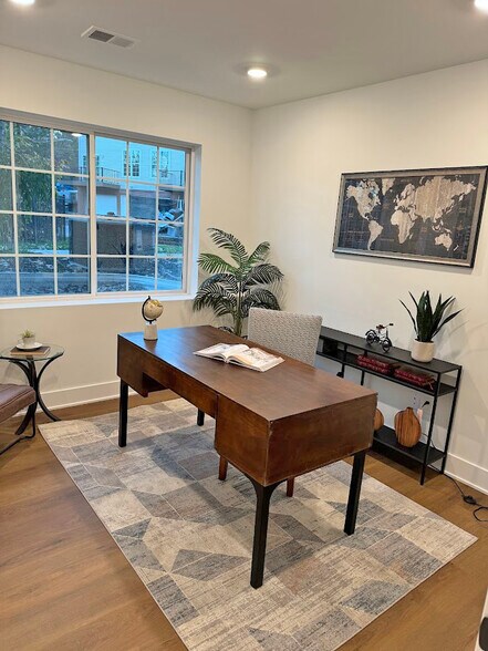 More Photos Of 502-558 Village Ln, Milford Specialty For Sale