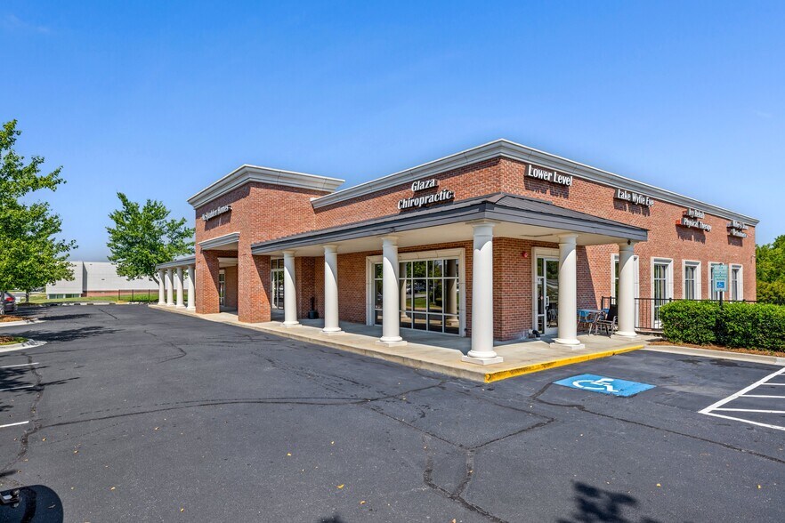 More Photos Of 548 Nautical Dr, Lake Wylie Medical For Lease