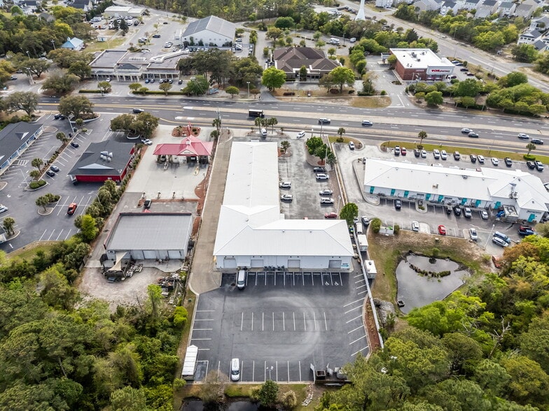 More Photos Of 1204 N Lake Park Blvd, Carolina Beach Light Distribution For Sale