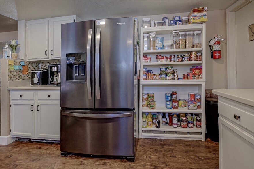 More Photos Of 906 E Frontier St, Payson Assisted Living For Sale