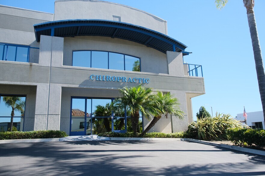 Primary Photo Of 4517 Market St, Ventura Light Distribution For Lease