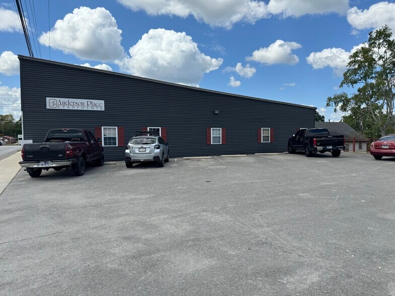 More Photos Of 224 Garfield St, McMinnville Apartments For Sale