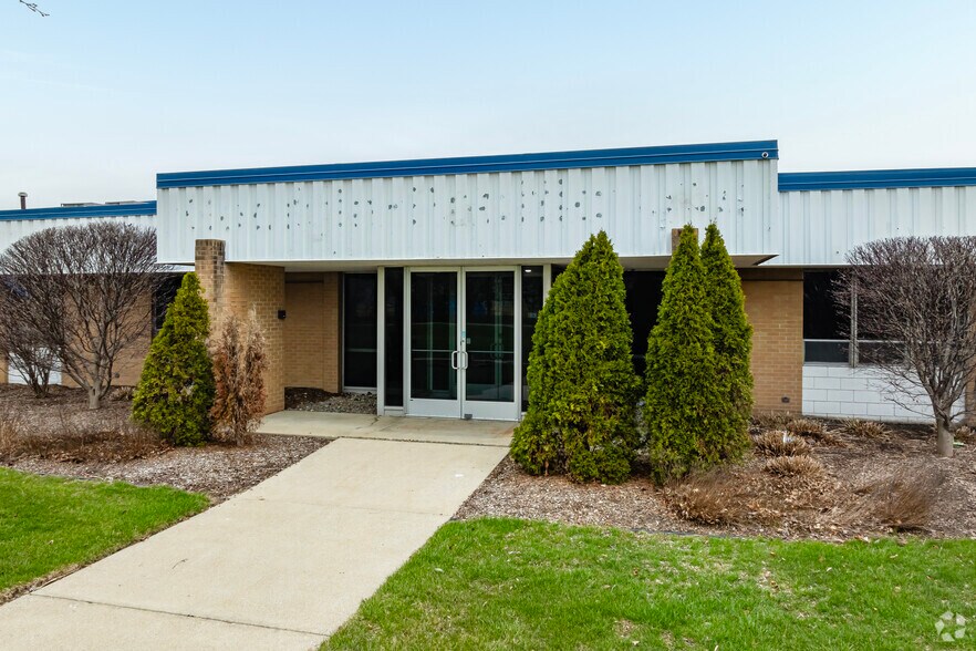 More Photos Of 951 County St, Milan Manufacturing For Sale