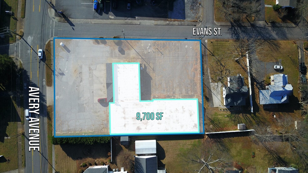 More Photos Of 301 Avery Ave, Morganton Storefront For Sale