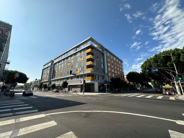 More Photos Of 424 W Pico Blvd, Los Angeles Apartments For Lease
