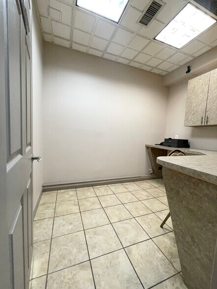 More Photos Of 8708 Justice Ave, Elmhurst Apartments For Sale