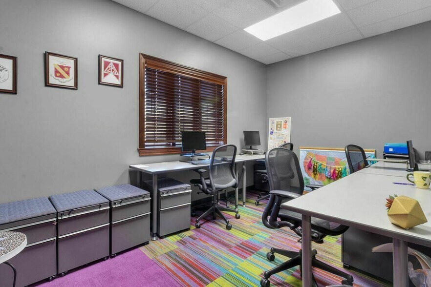 More Photos Of 695 Pro Med Ln, Carmel Medical For Sale