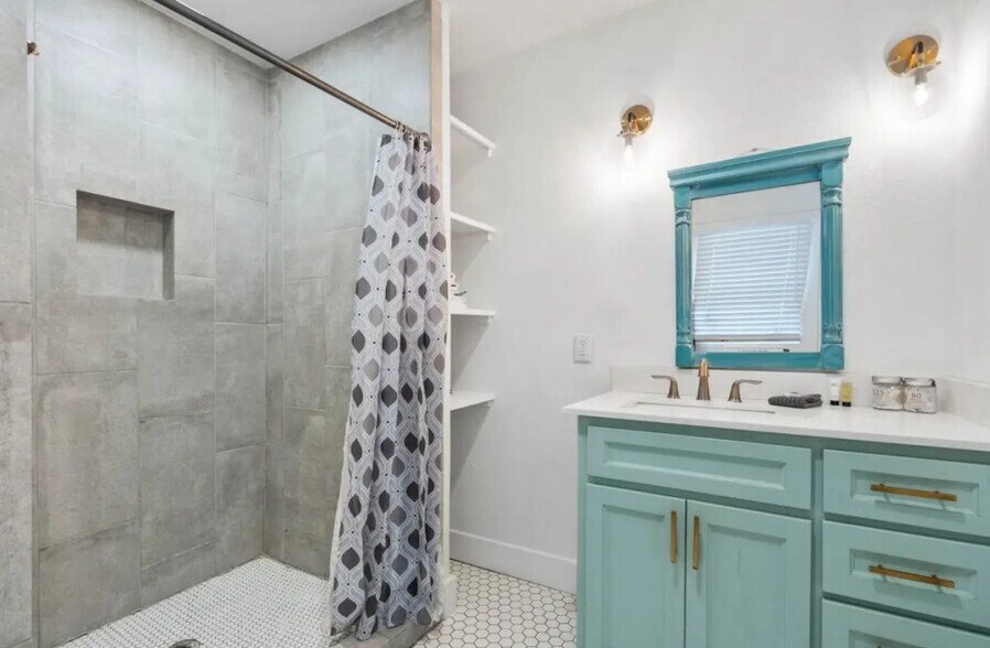 More Photos Of , Fort Worth Specialty For Sale