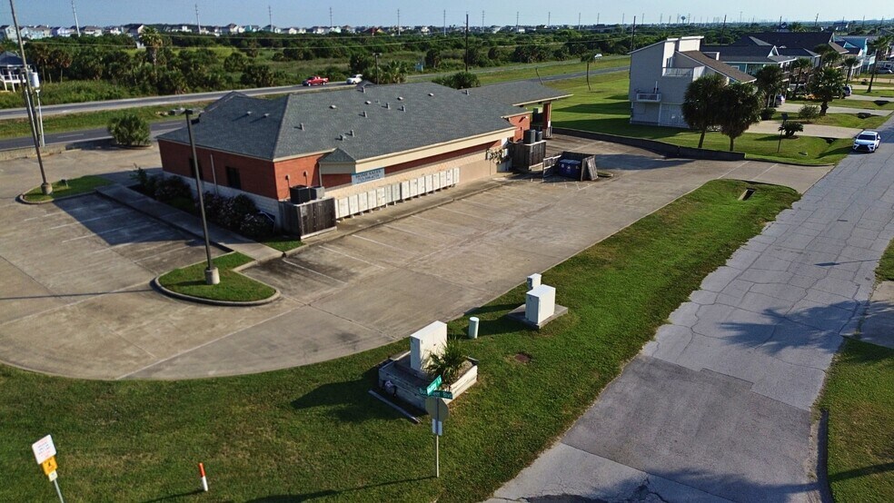 More Photos Of 13655 FM 3005 Rd, Galveston Freestanding For Sale