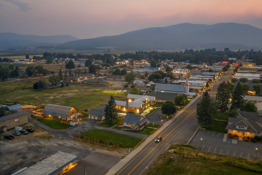 More Photos Of 508 E Main Ave, Chewelah Office For Sale