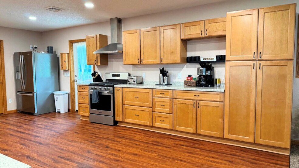 More Photos Of 3884 S Gillette Dr, Wisconsin Dells Lodge Meeting Hall For Sale