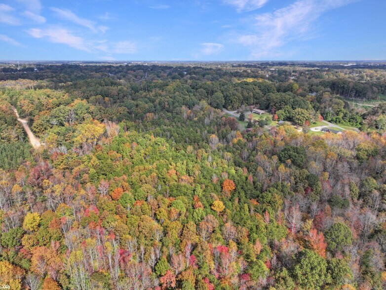 More Photos Of 01 Lincoln Village Drive, Statesville Land For Sale