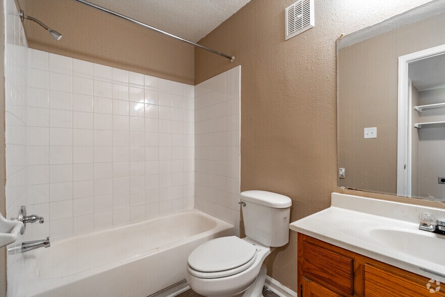 More Photos Of 4168 The Place St, Memphis Apartments For Sale