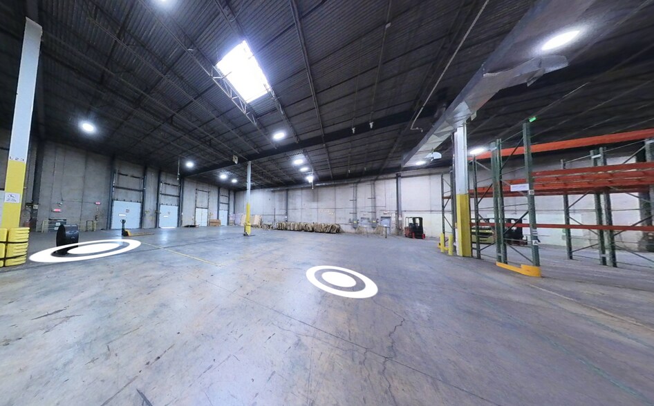 Primary Photo Of 1 Truman Dr S, Edison Warehouse For Lease