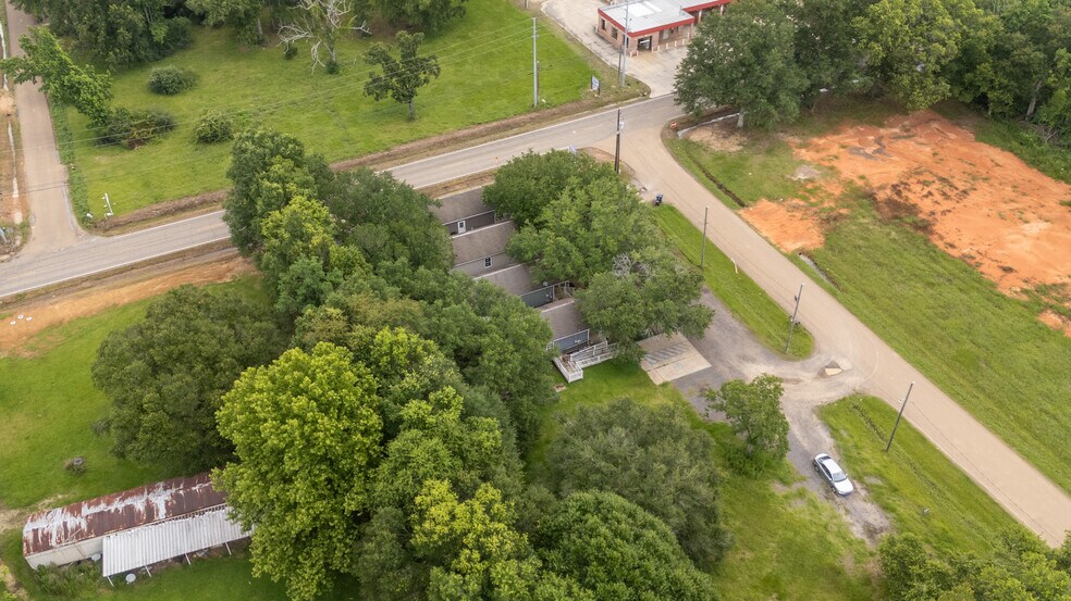 More Photos Of 53517 Harvest Ln, Loranger Office For Sale