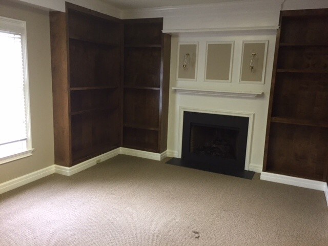 More Photos Of 665 N Academy St, Greenville Office For Lease